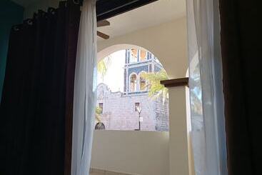 هتل Suites Santo Cielo