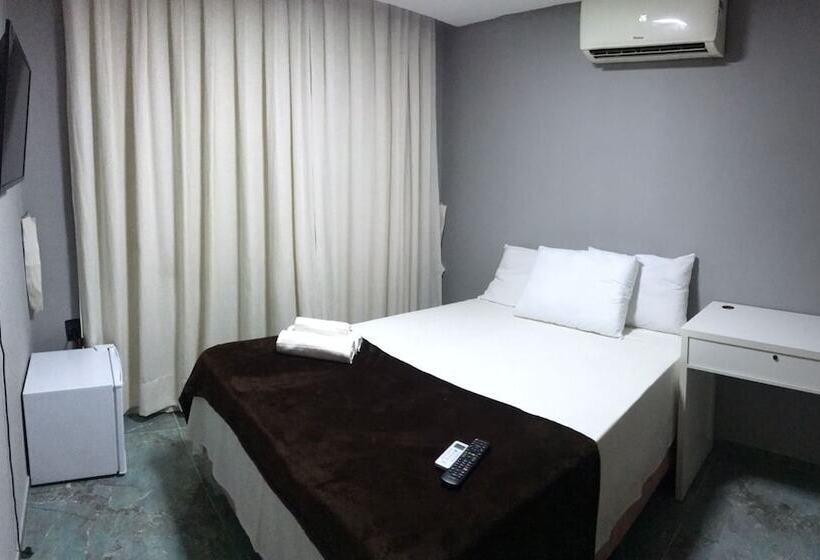 Milos Hotel Icarai