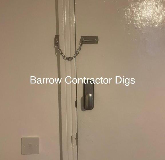 پانسیون Barrow Contractor Digs
