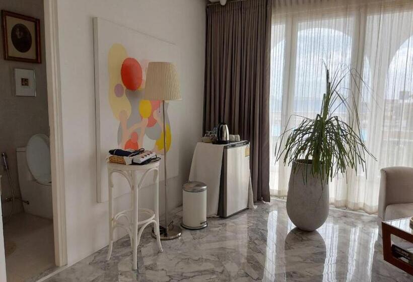 פנסיון Casapapa Homeandspace