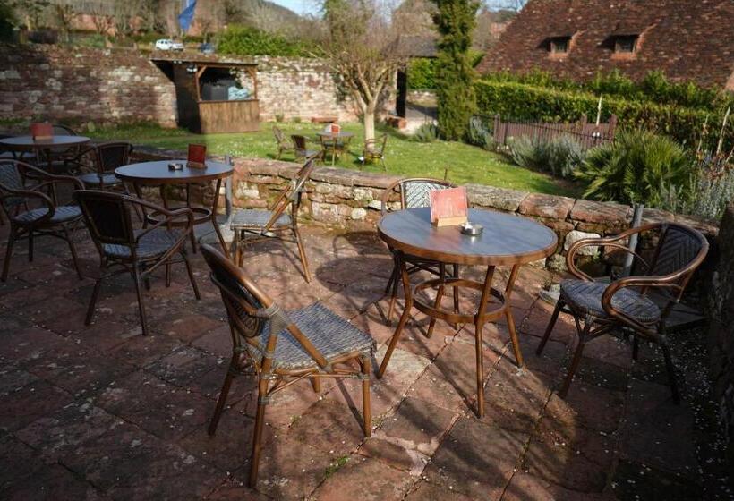 بنسيون Château De Vassinhac Chambres D Hôtes Collonges La Rouge