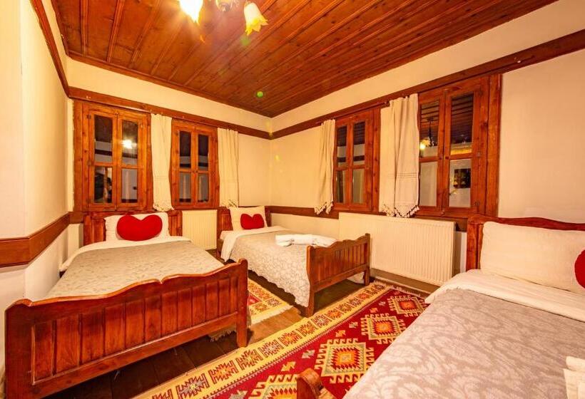 هتل Beyzade Konaklari