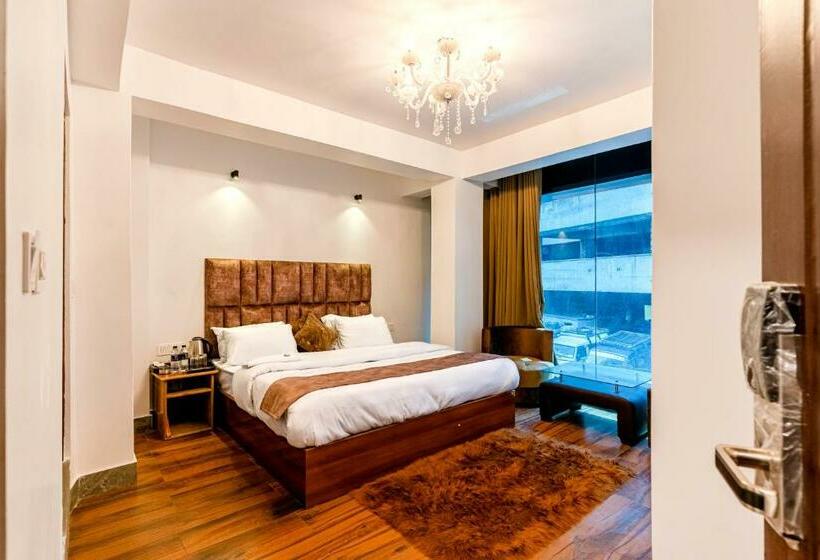 בית מלון כפרי King S Bridge Suites & Spa