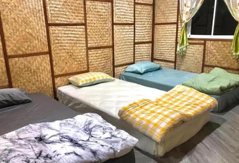 پانسیون Chompunud House589 ชมพูนุชเฮ้าส์589