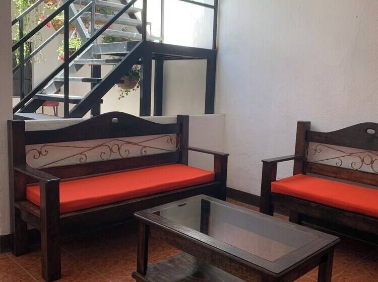 پانسیون One Day Trip Hostel