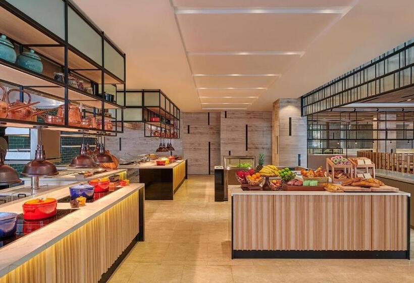 هتل Courtyard By Marriott Melaka