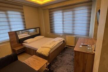 هتل Near Suites