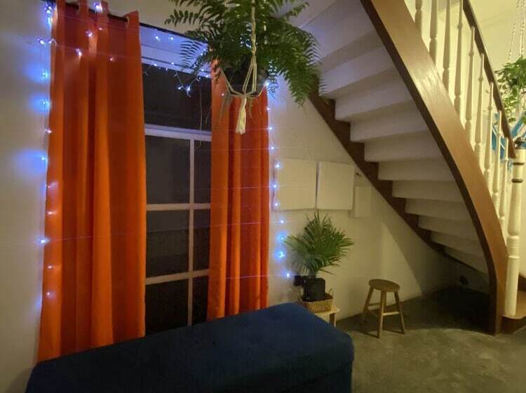 Sunflower Hostel