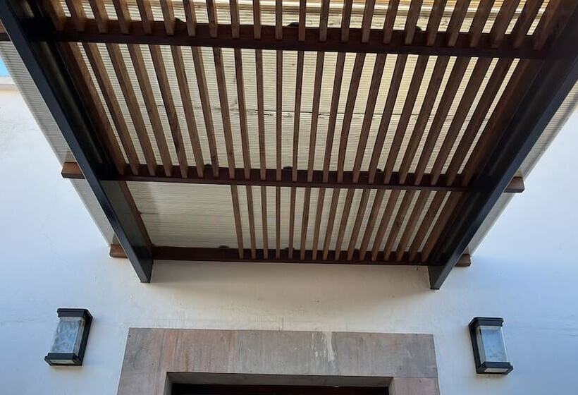 هتل La Casona Del Quijote