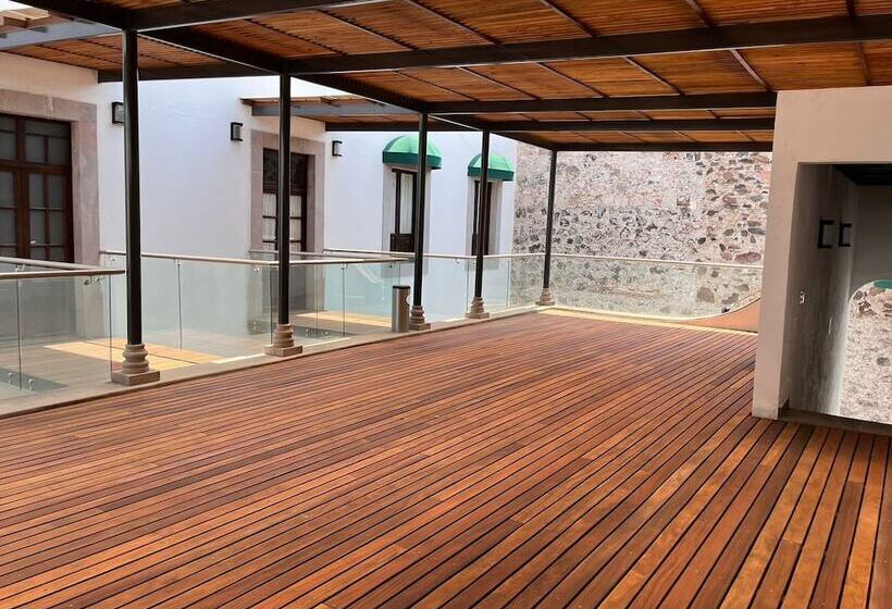هتل La Casona Del Quijote