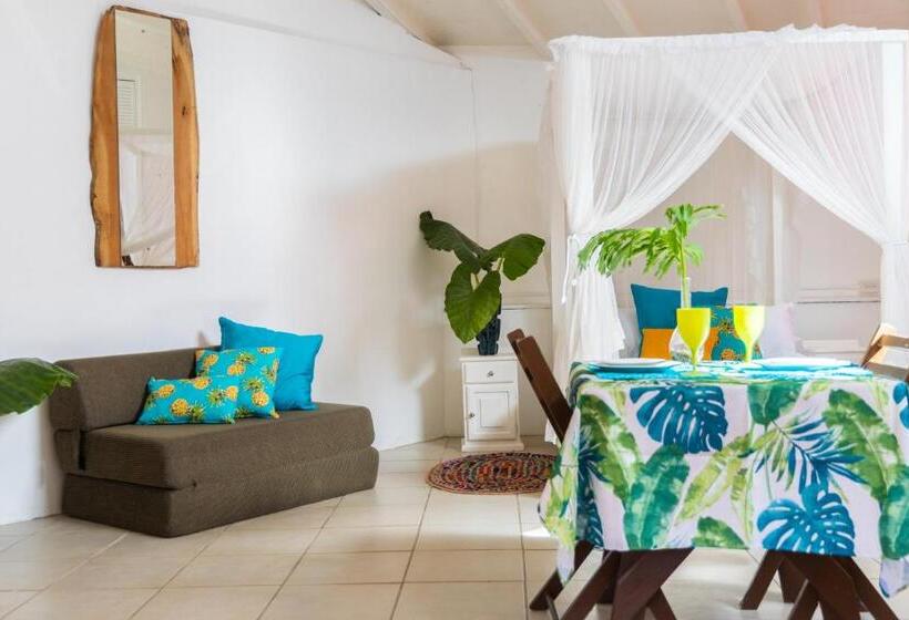 پانسیون Guava Shores Castara
