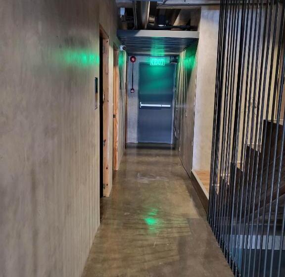 הוסטל Ramos Hello Stay Cebu