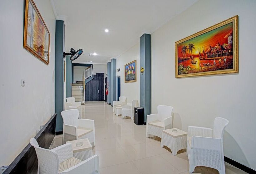 هتل Capital O 92417 Sawahan Residence Syariah