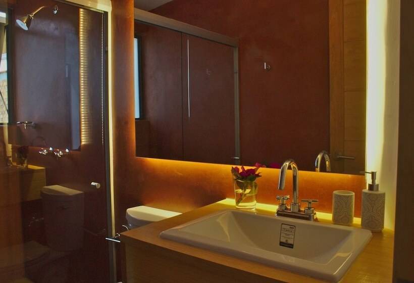 هتل Cozana Guest House