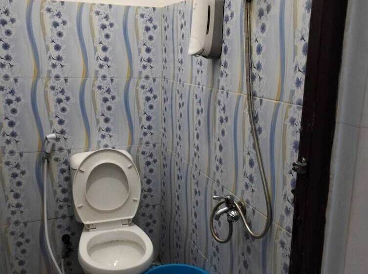 Отель Simpang 7 Residence