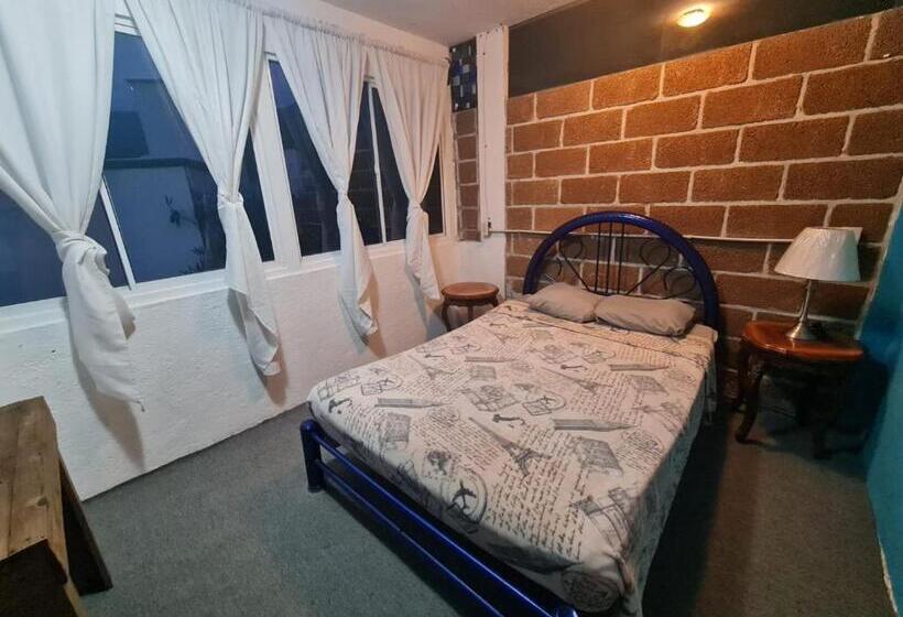 Pansiyon Hostal Del Elefante