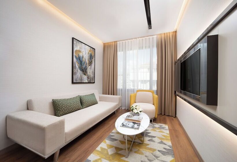 فندق Nish Palace Beşiktaş