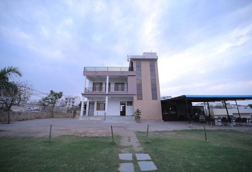 فندق Shiv Ashray Resort