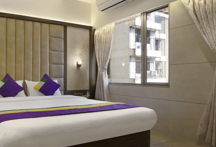 هتل Treebo Premium Savera Inn