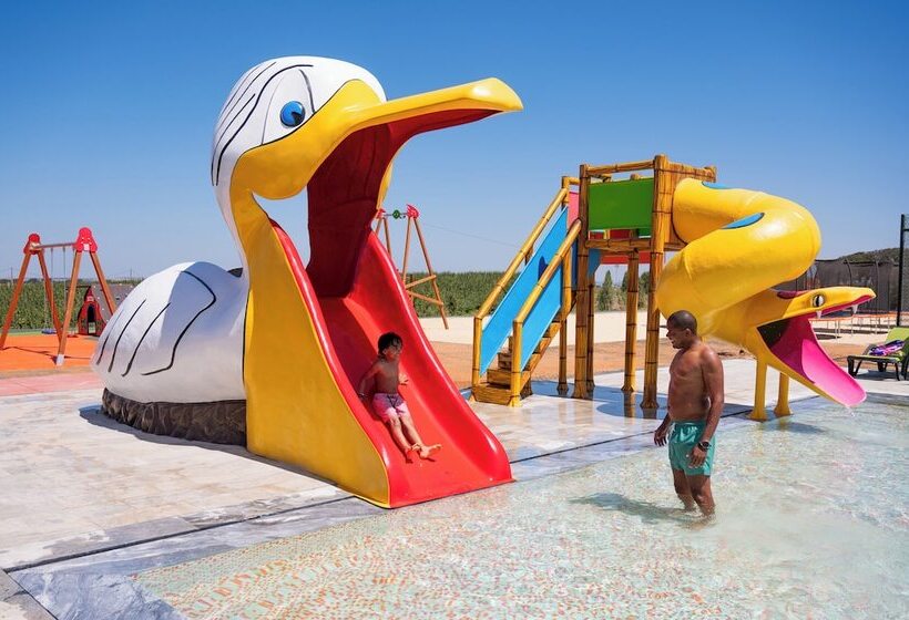 هتل Vila Gale Nep Kids