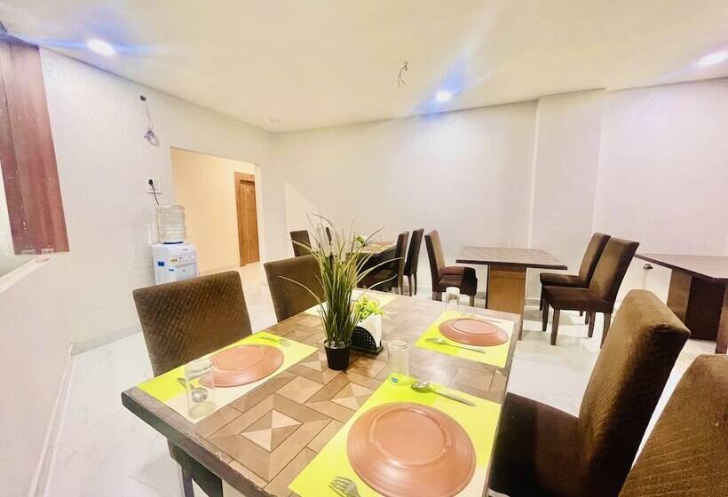 هتل Eagle Grand