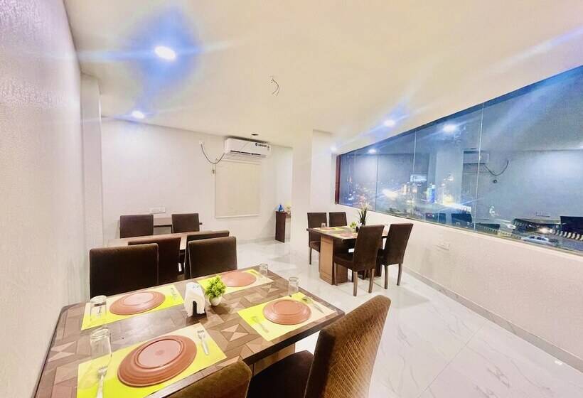 هتل Eagle Grand