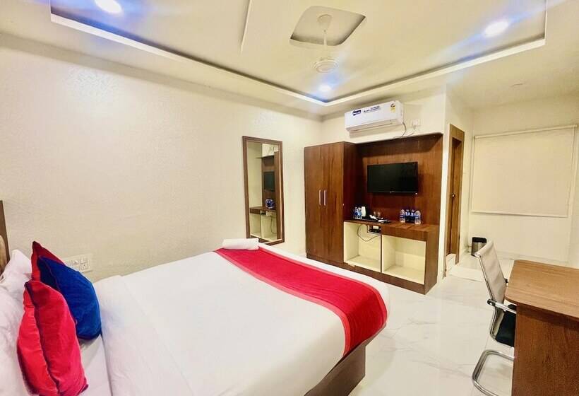 هتل Eagle Grand