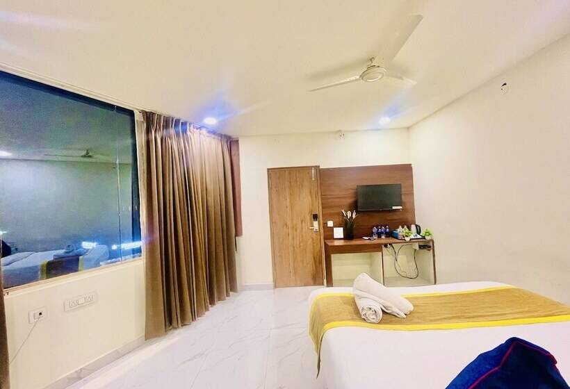 هتل Eagle Grand