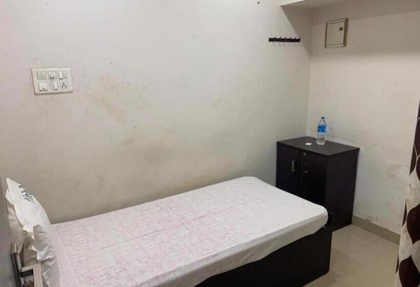 酒店 Redbell Suites Calicut