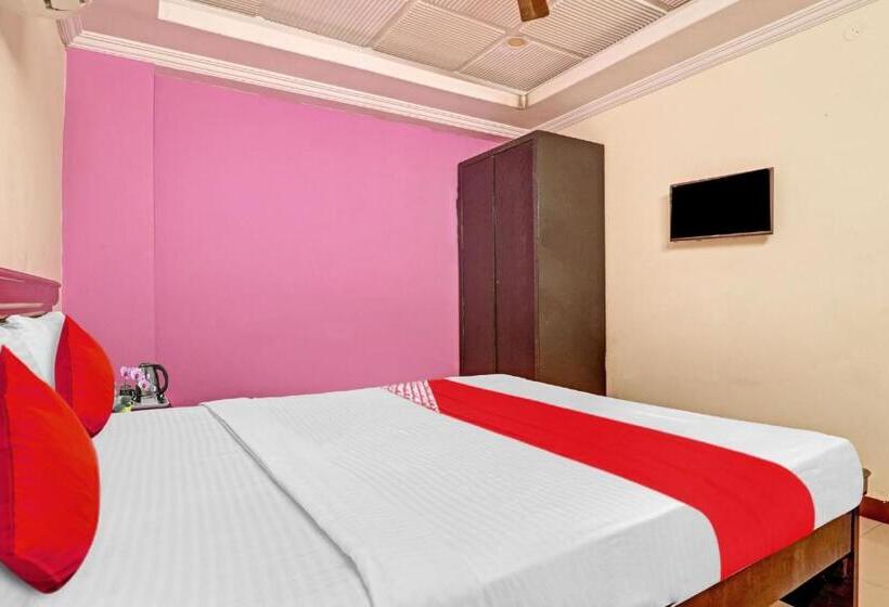 هتل Collection O 81027 Sai Paradise Luxury Rooms