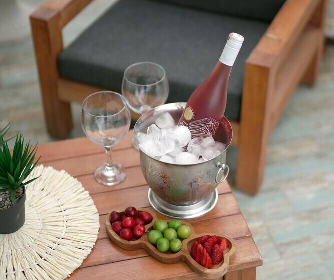 בית מלון כפרי Umbelo Suites Dalyan