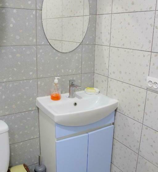 Uneed Rooms Podil