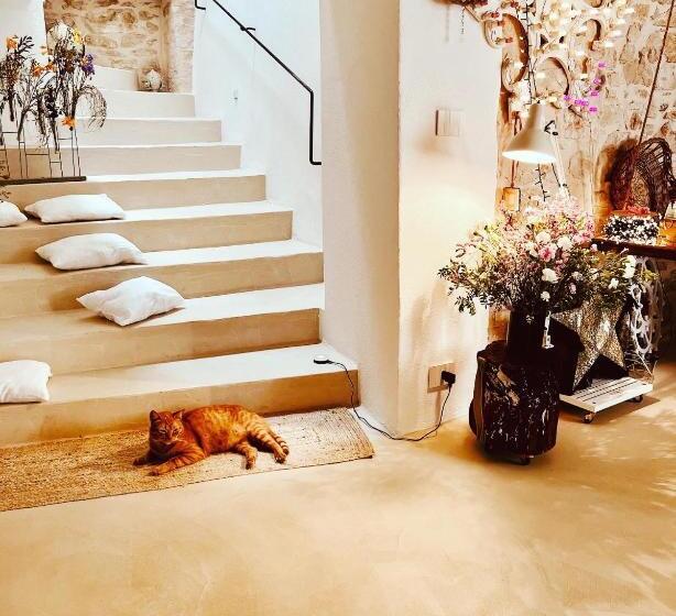 مبيت وإفطار Hydria Guest House Art Gallery