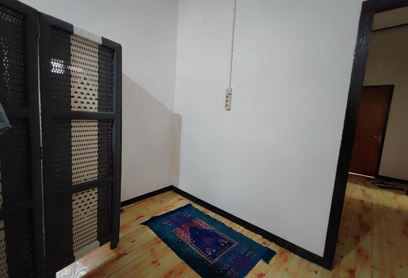 فندق Oyo 92357 Zzip Homestay