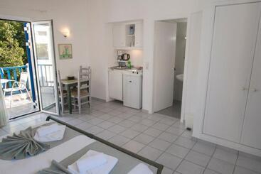 Astra Hotel Apartments