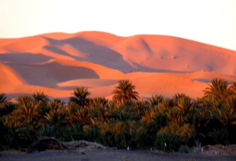 تختخواب و صبحانه La Vallée Des Dunes   Auberge, Bivouacs Et Excursions