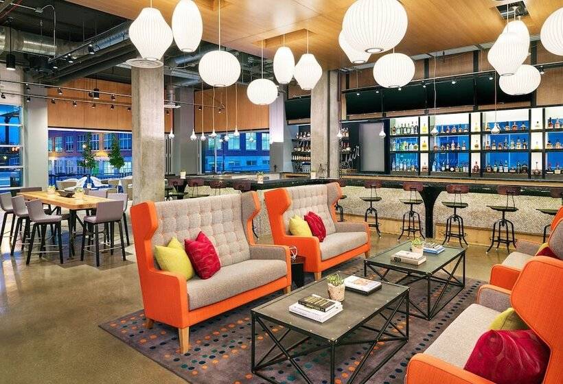 هتل Aloft Louisville Downtown