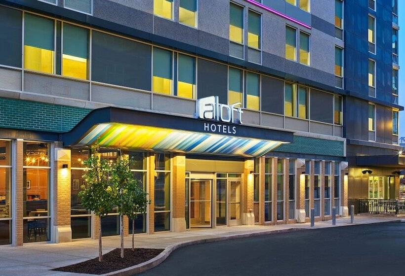 هتل Aloft Louisville Downtown