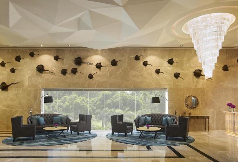 هتل The Legend Residences Pattaya Accordance