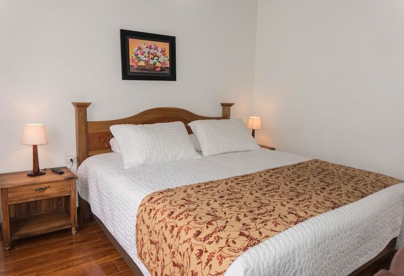 هتل Andres Venero