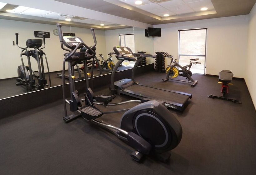 هتل City Express By Marriott Piedras Negras
