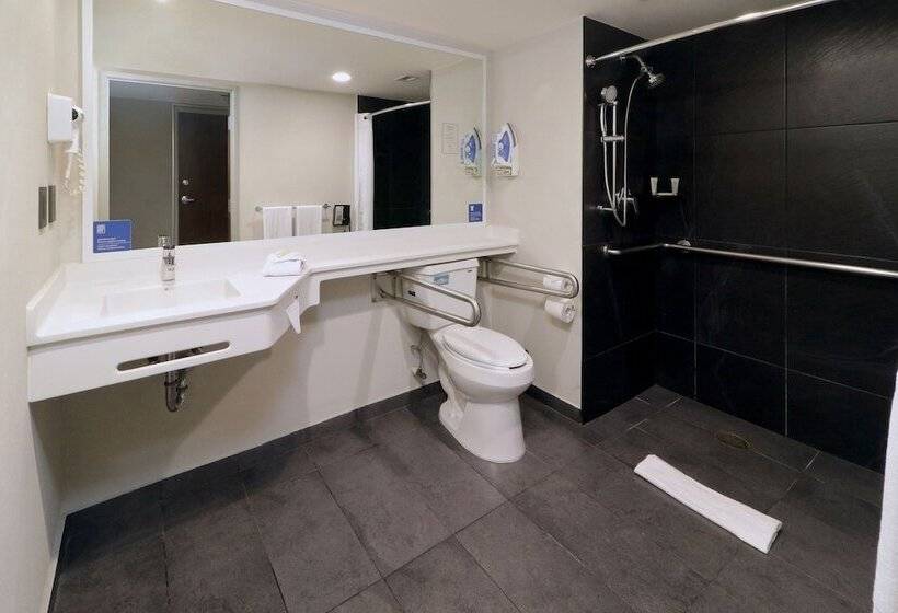 هتل City Express By Marriott Piedras Negras