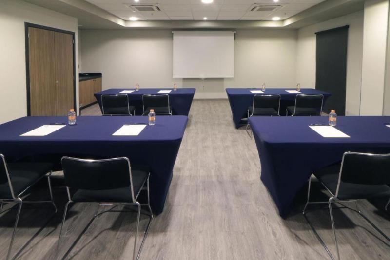 هتل City Express By Marriott Piedras Negras
