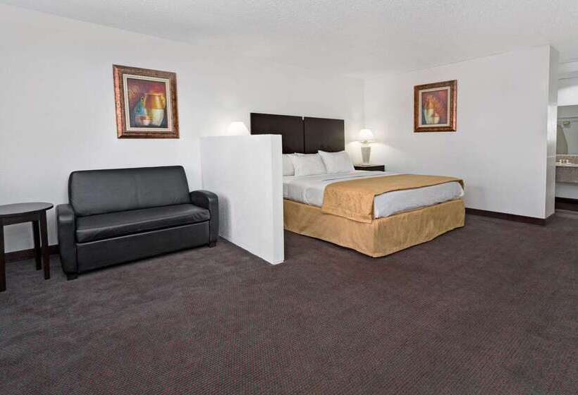 هتل Days Inn & Suites By Wyndham Santa Rosa, Nm