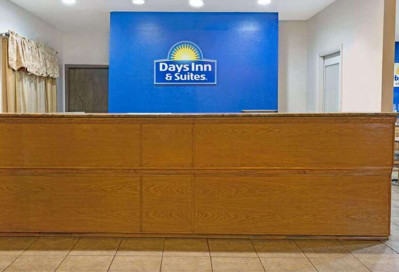 هتل Days Inn & Suites By Wyndham Santa Rosa, Nm