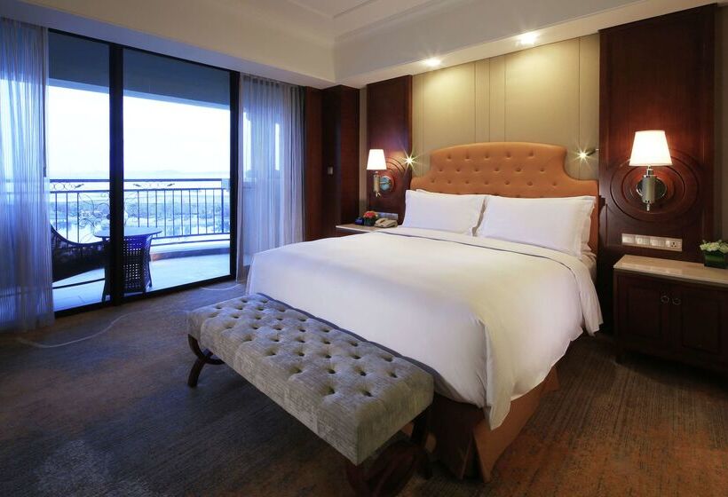 هتل Doubletree By Hilton Ningo   Chunxiao