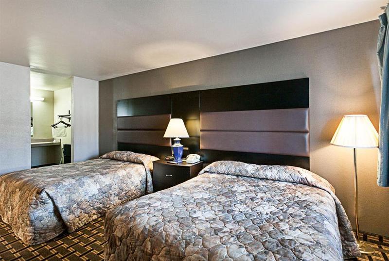 فندق Econo Lodge