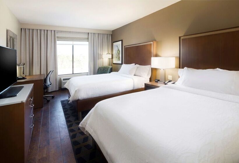 هتل Hilton Garden Inn Longview