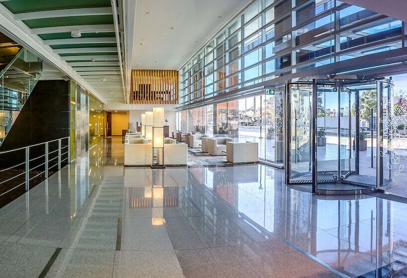 هتل Hilton Garden Inn Montevideo