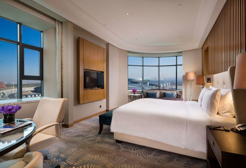 هتل Hilton Urumqi